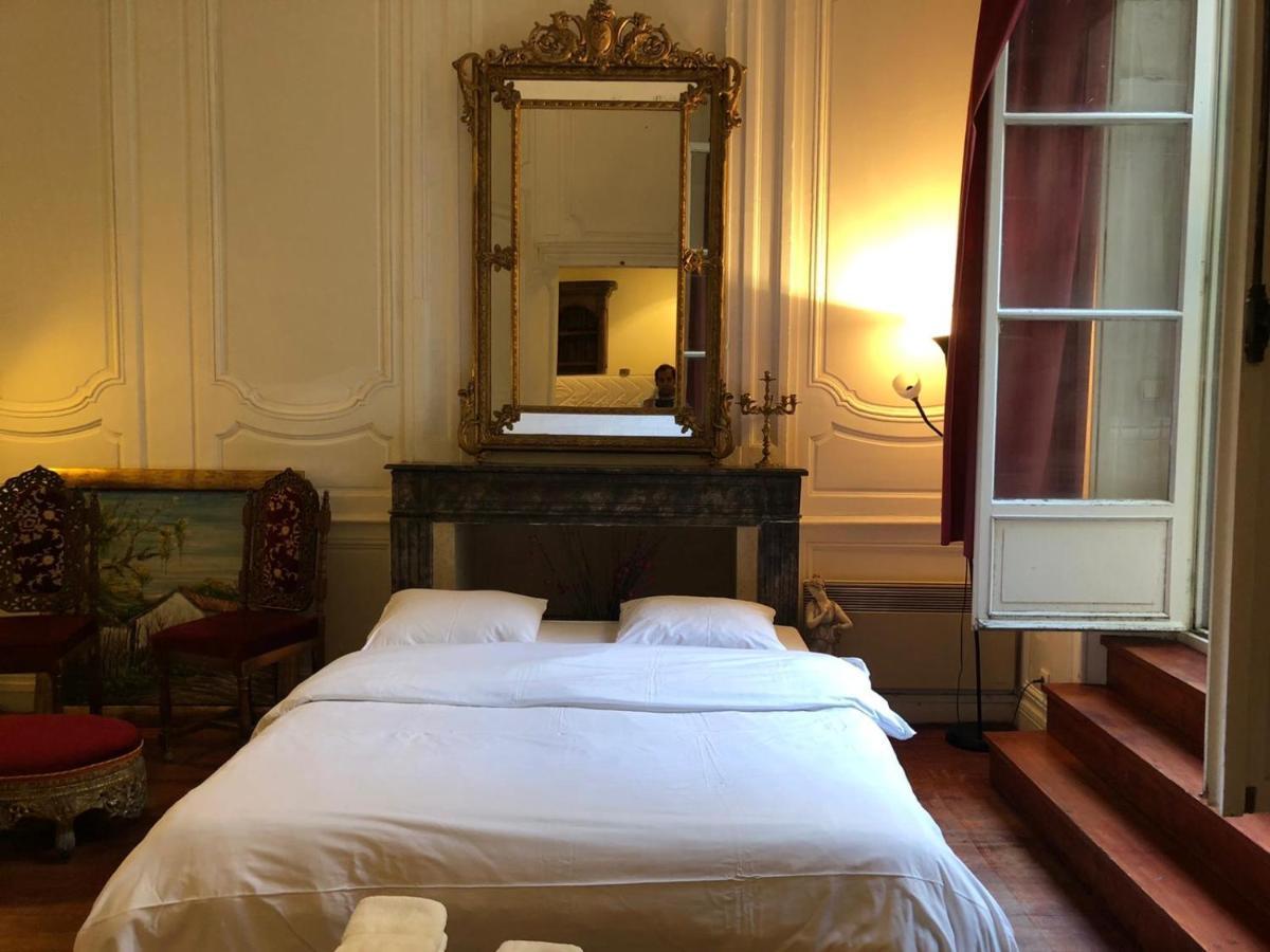 Cosy Appartement In Old City Center Burdeos Exterior foto